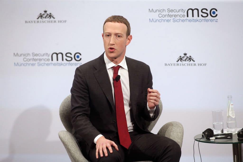 Mark Zuckerberg ist jetzt Centimilliardär Mark Zuckerberg ist jetzt Centimilliardär