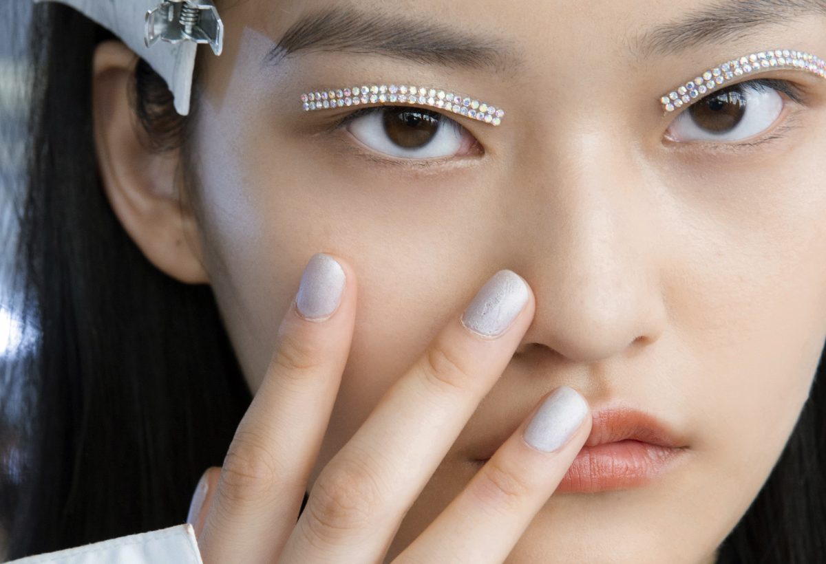 Mit diesem Hack wird jeder Nagellack matt Mit diesem Hack wird jeder Nagellack matt